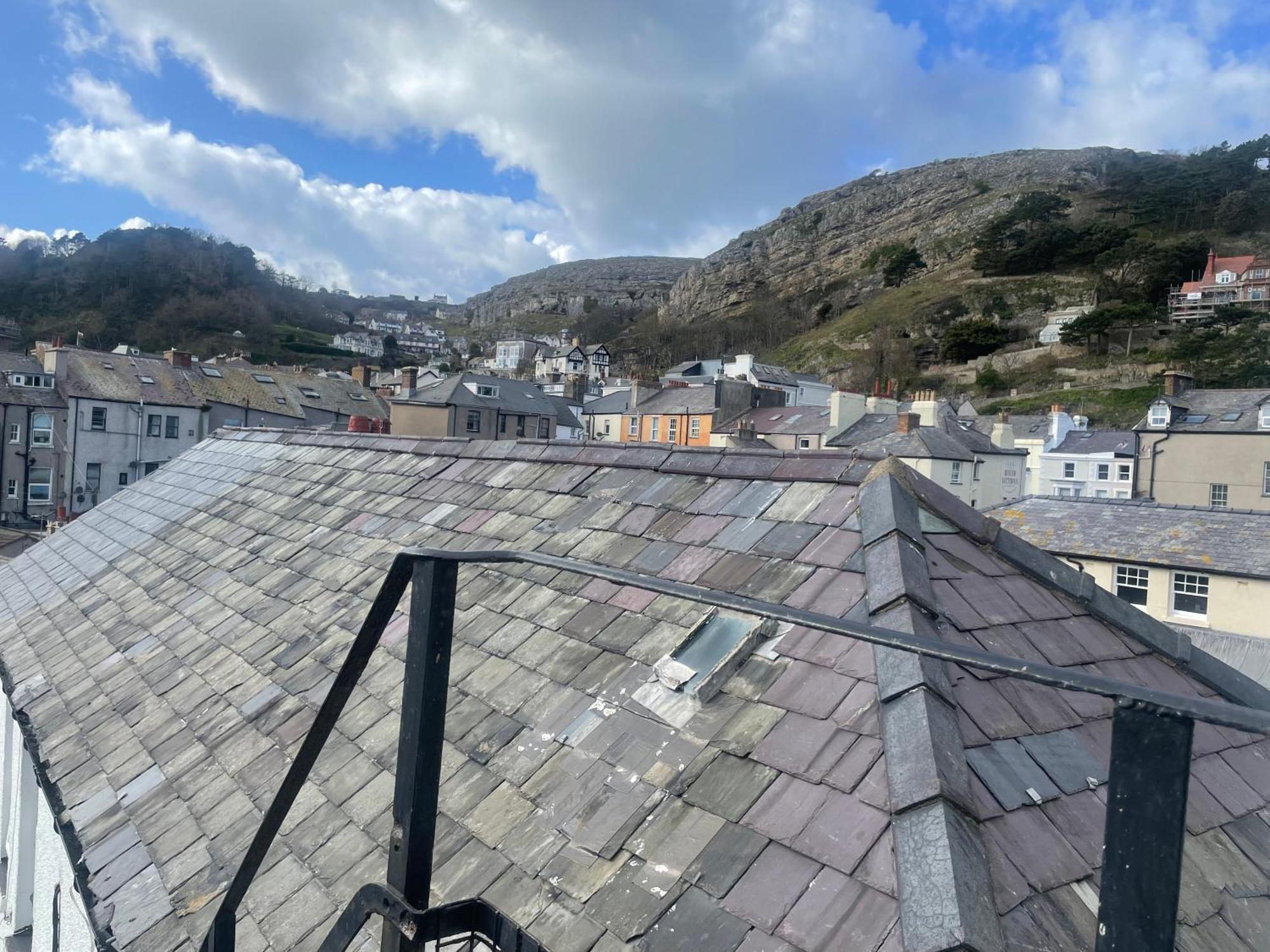 The Wildings Hotel & Tudno'S Restaurant Llandudno Exterior photo